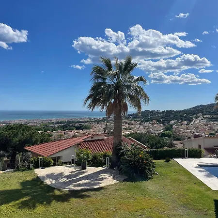 Palm Maresme - With Bathroom And Terrasse With Ocean Views In A Private Vilassar De Dalt
