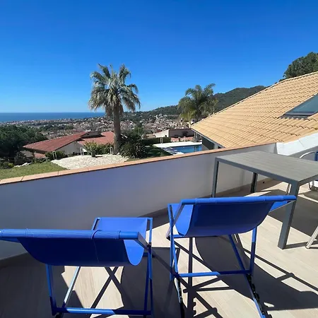 Palm Maresme - With Bathroom And Terrasse With Ocean Views In A Private